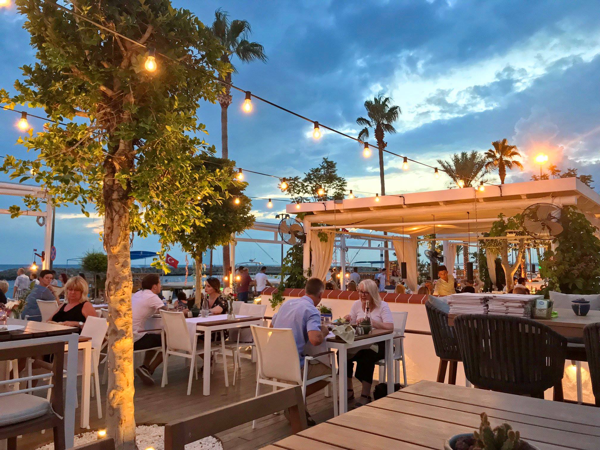 Elia Restaurant Lounge in Side