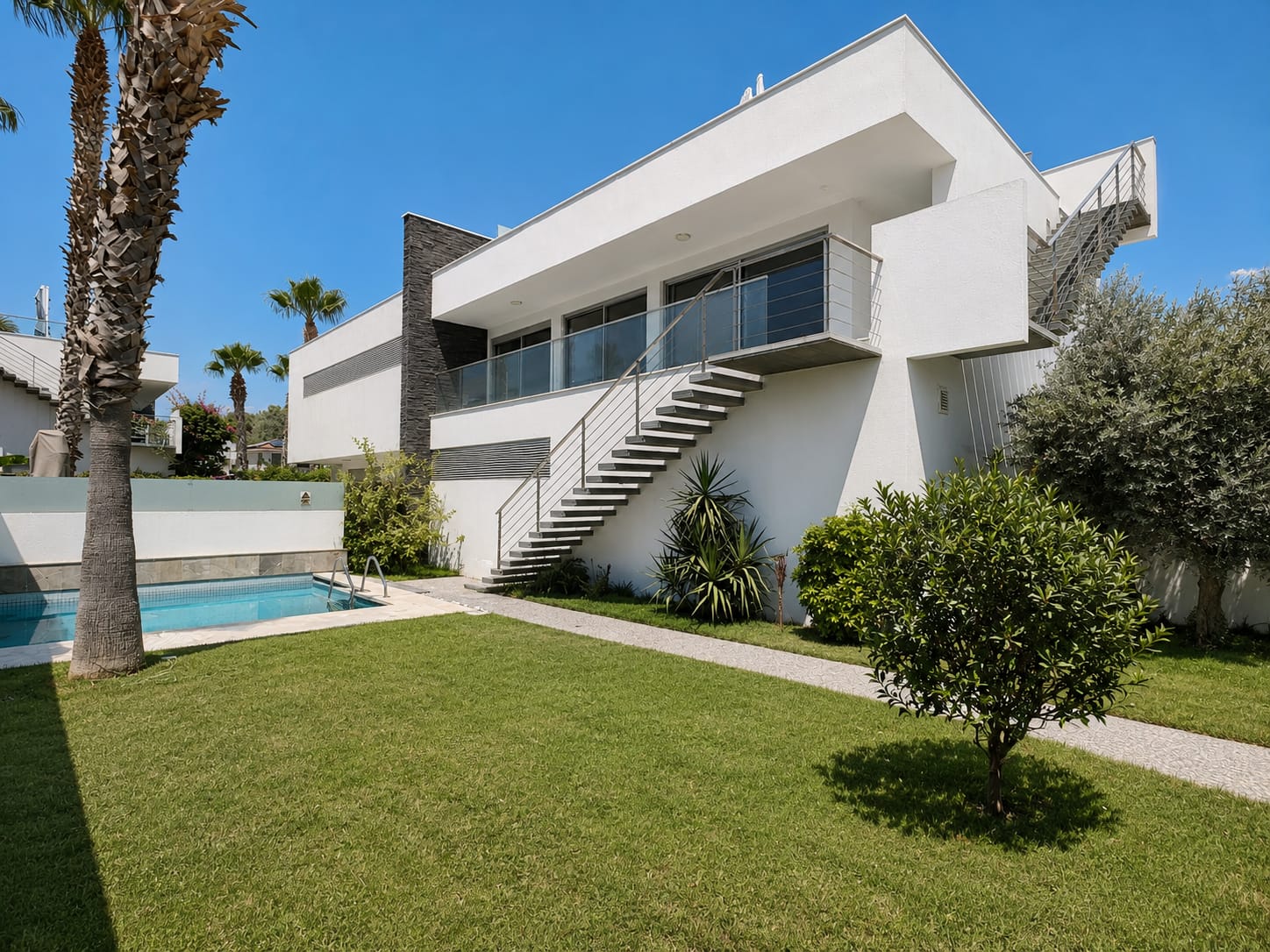 Immo Side Real Estate- Immobilien an der  Türkische Riviera